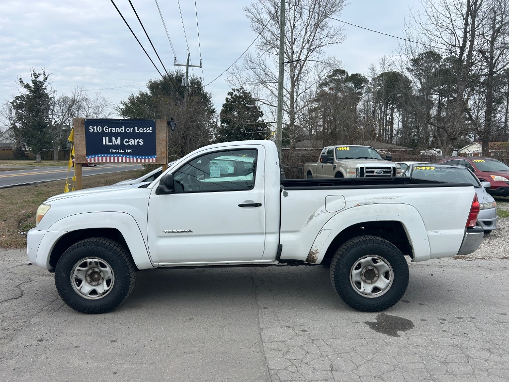 2006 Toyota Tacoma PreRunner Regular Cab's photo