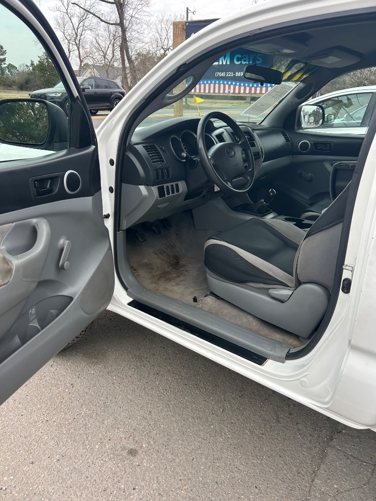 2006 Toyota Tacoma PreRunner - Photo 8