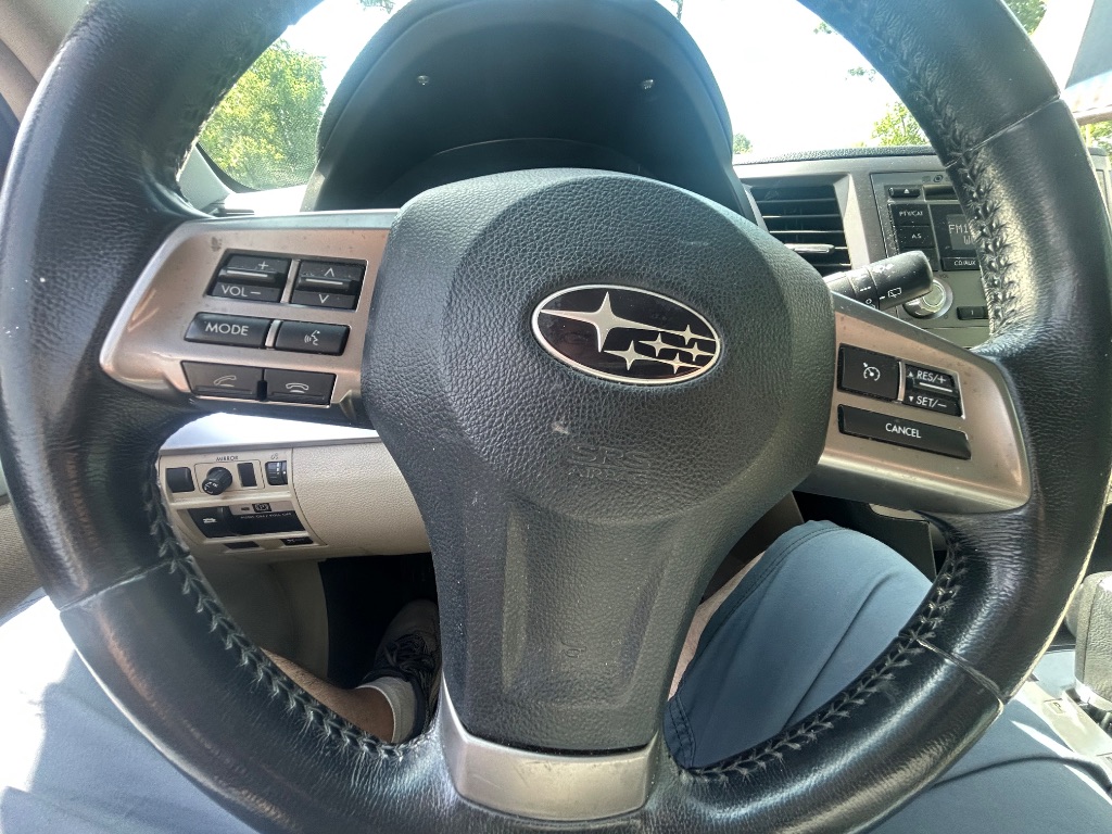 2013 Subaru Outback Premium - Photo 16