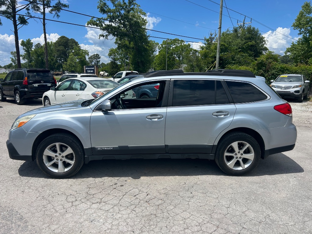 2014 Subaru Outback 2.5i Limited CVT PZEV's photo