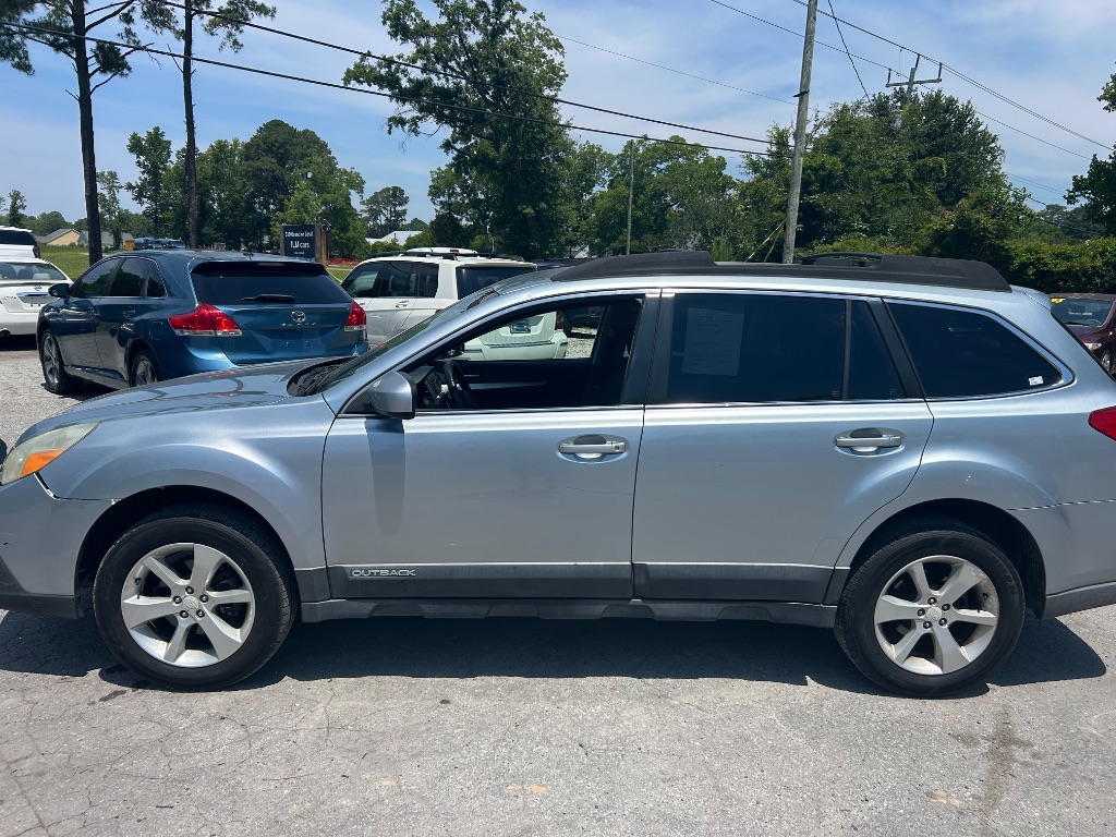 2013 Subaru Outback 2.5i Premium CVT PZEV's photo
